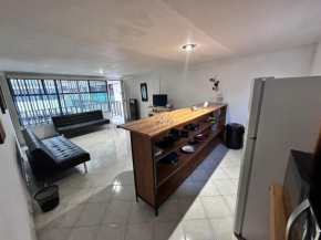 Suite #8 cerca de Auto Mex-Qro.